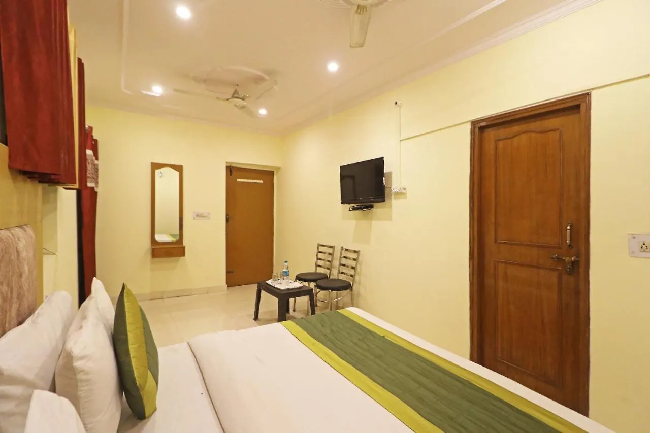 Hotel The Sehrawat B&B Delhi